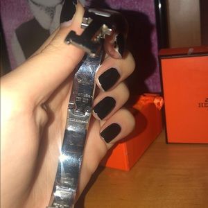 Hermès H clasp enamel bracelet